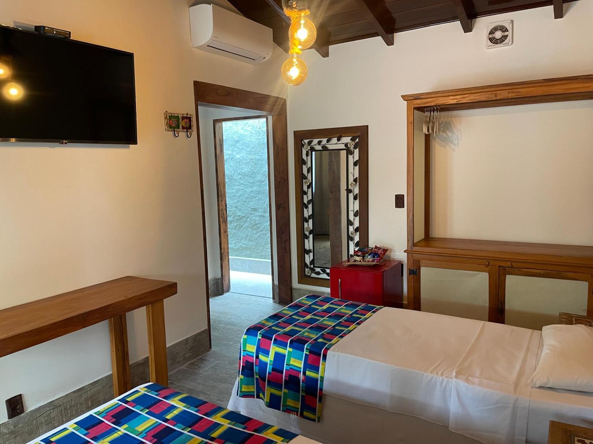 Hotel Village Enseada Ubatuba Εξωτερικό φωτογραφία
