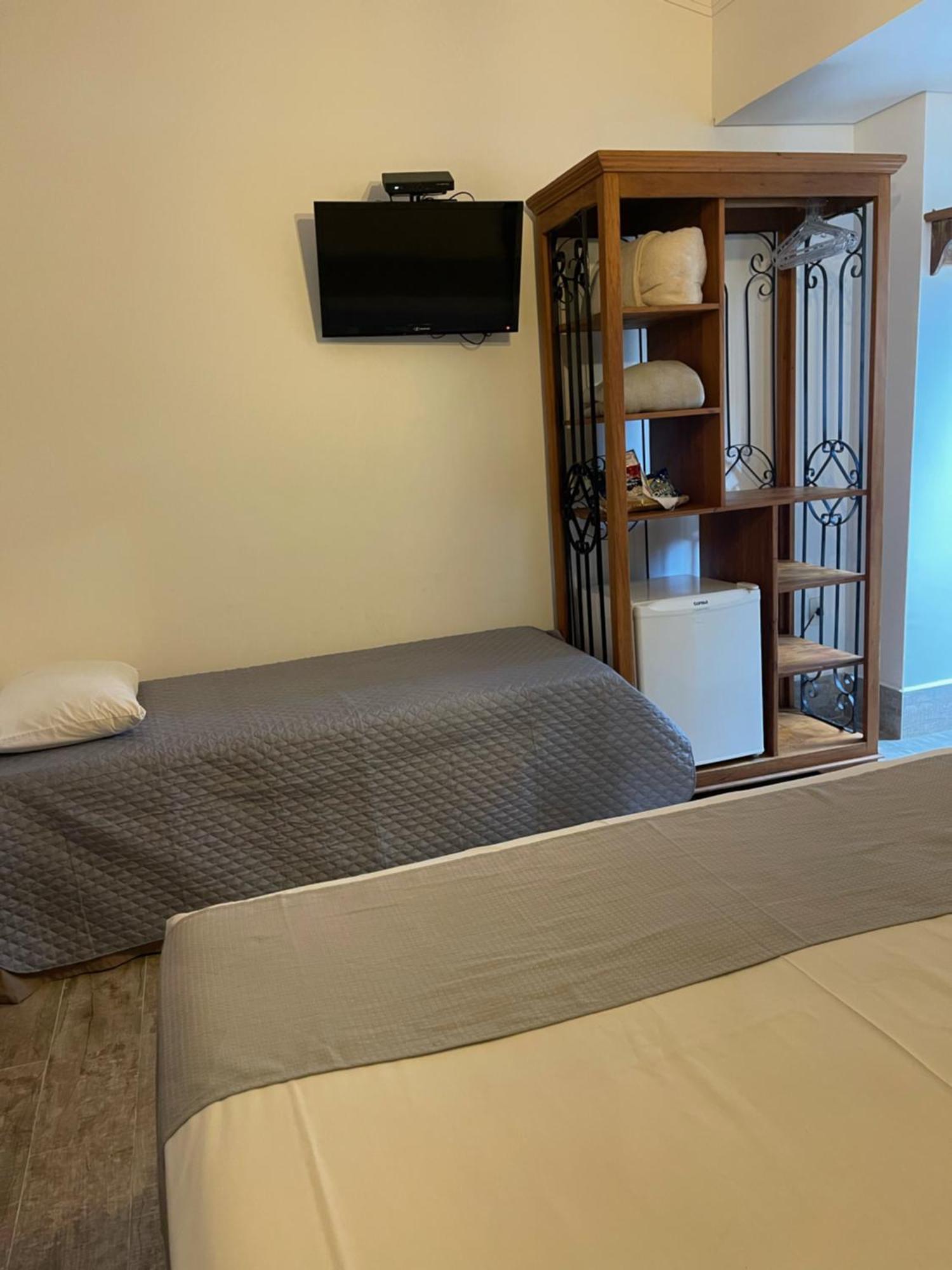 Hotel Village Enseada Ubatuba Εξωτερικό φωτογραφία